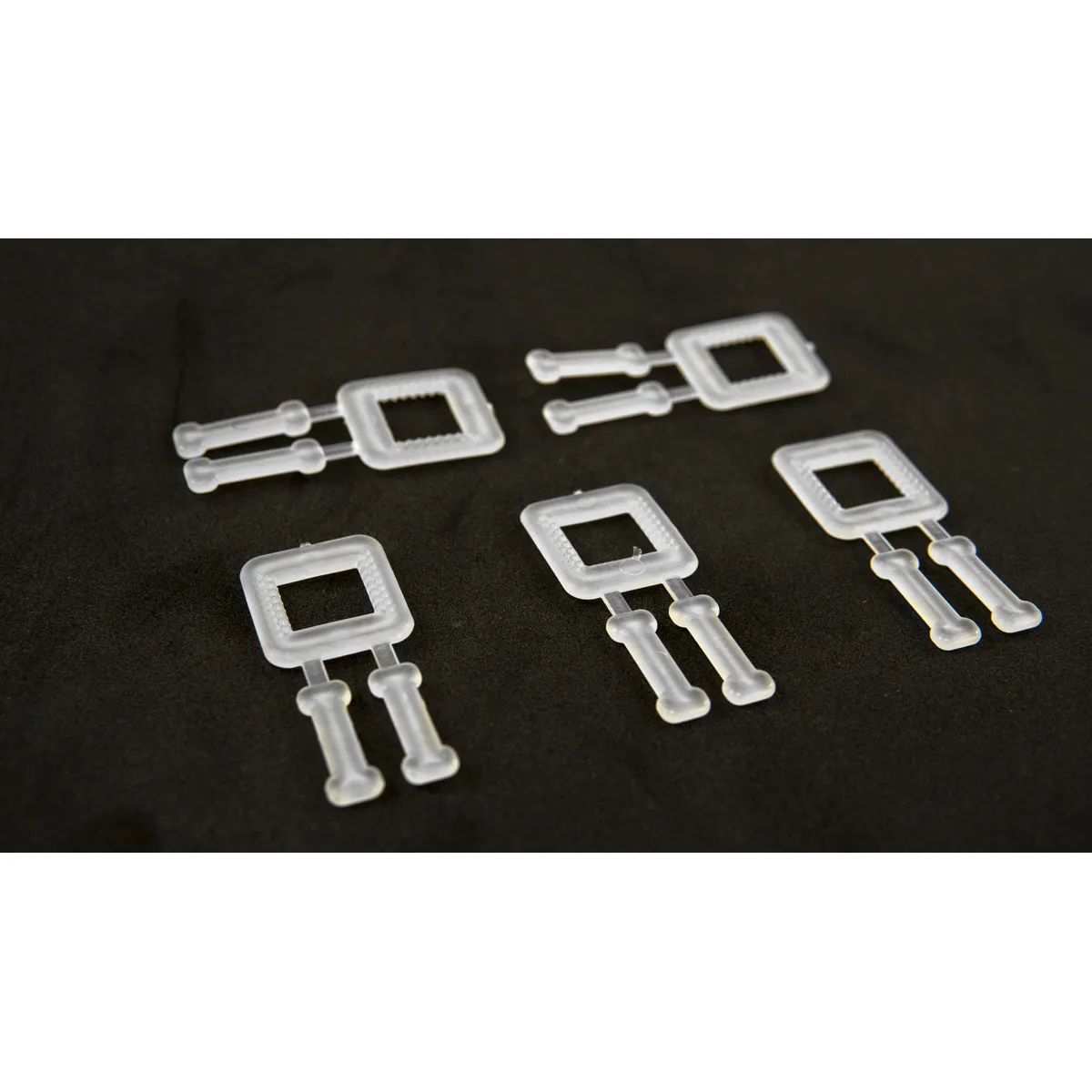 White Plastic Buckles for PP Strapping (BUCKLES-5P) 12 mm